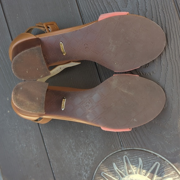 Vionic sandles Rosie Nat - Picture 3 of 7